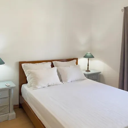 Encosta Oliveiras Townhouse 度假居
