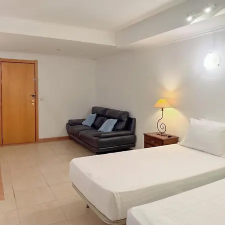 Encosta Oliveiras Townhouse * 维拉摩拉